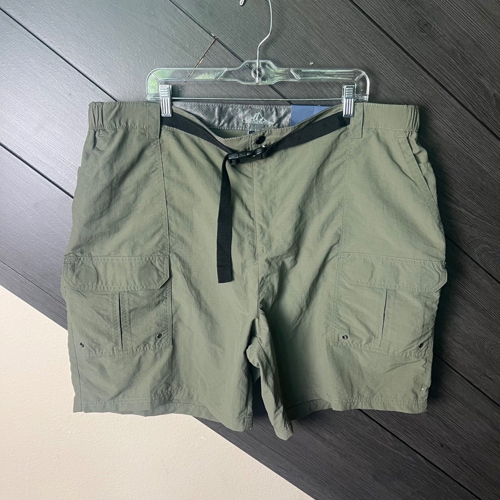 Croft & Barrow Men's Traveler Cargo Shorts Olive Green Quick Dry NWT Size 44